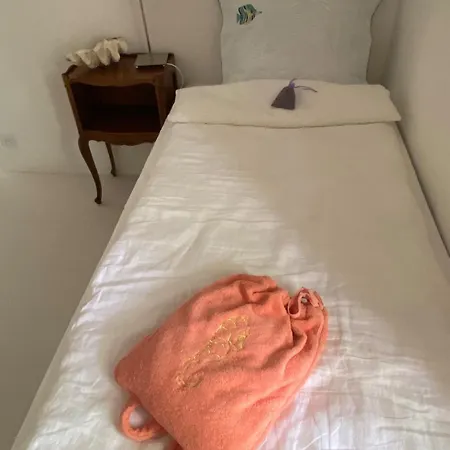 Click! Omg & Pool - The Secret Madine Cocoon In Provence - Walk To Sea Private *
