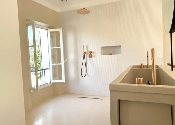 فيلة Click! Omg Pool The Secret Madine Cocoon In Provence