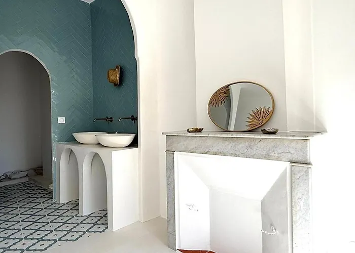 Click! Omg Pool The Secret Madine Cocoon In Provence Villa *