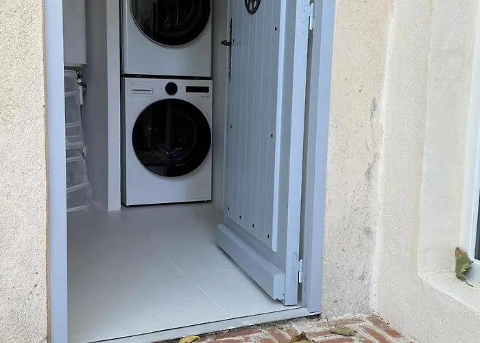 Click! Omg Pool The Secret Madine Cocoon In Provence